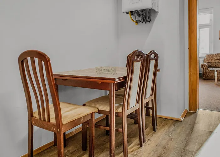 Appartement Comfortable 2br Next To Millennium Tower
