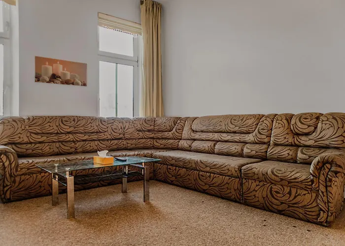 Comfortable 2br Next To Millennium Tower * Wenen