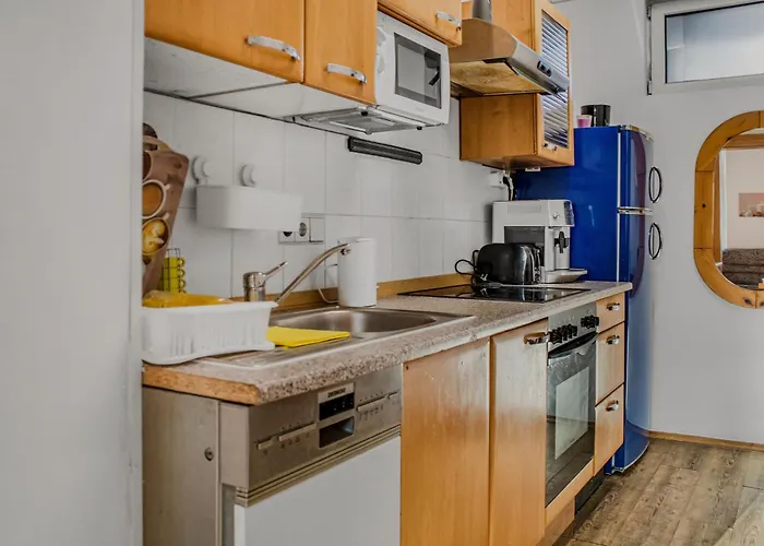 Comfortable 2br Next To Millennium Tower Appartement *